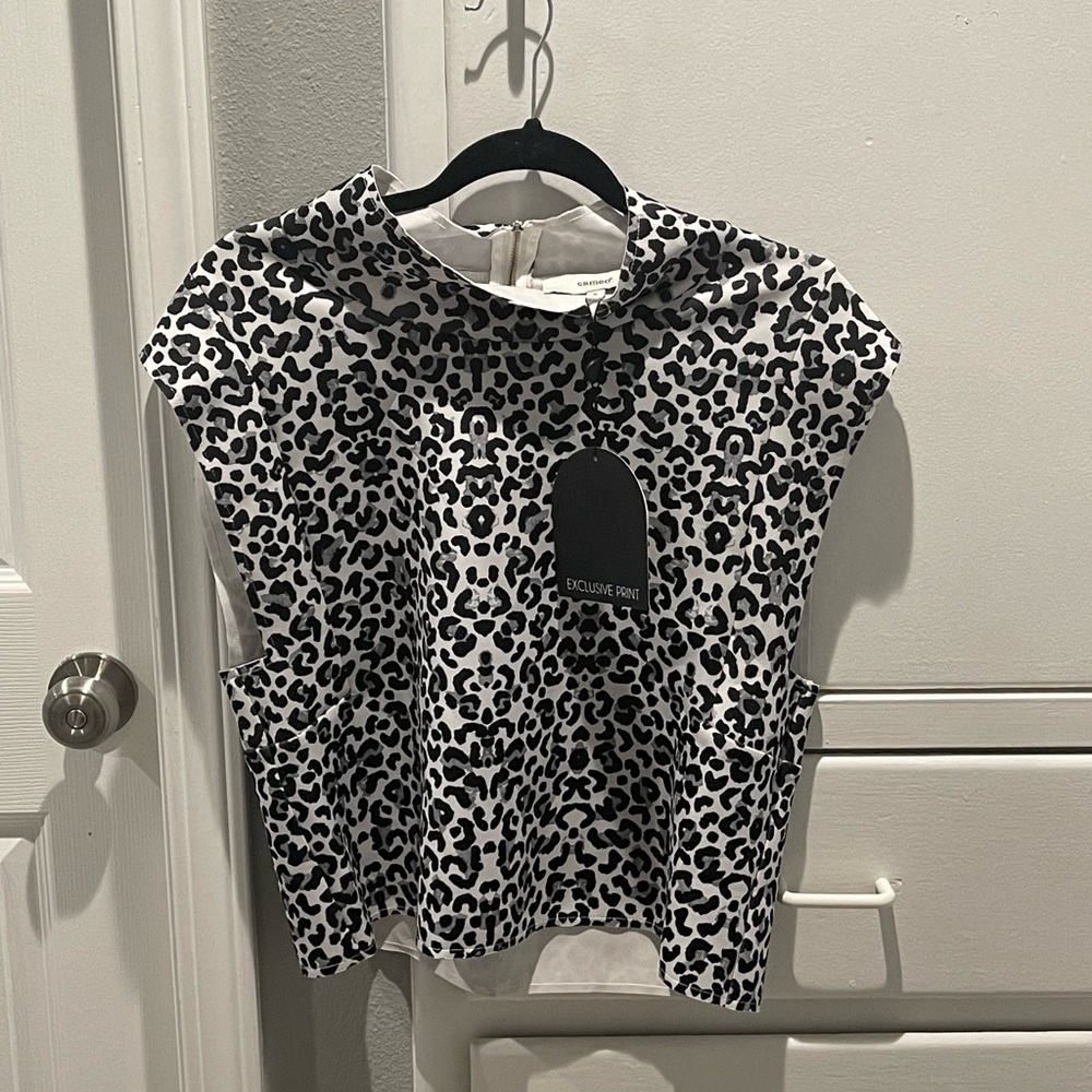 C/MEO collective leopard top